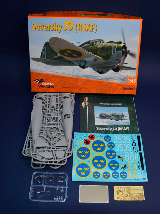 Dorawings DW48042 Seversky J9 (RSAF) - 1/48 scale model construction kit