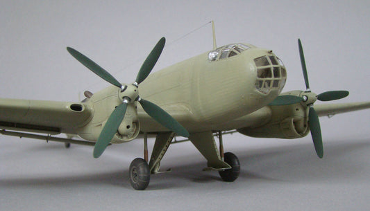Ju-86R starbord 3/4 view