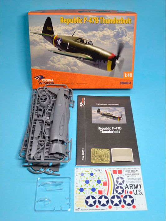 Dorawings  DW48051 Republic P-47B Thunderbolt - 1/48 scale model construction kit