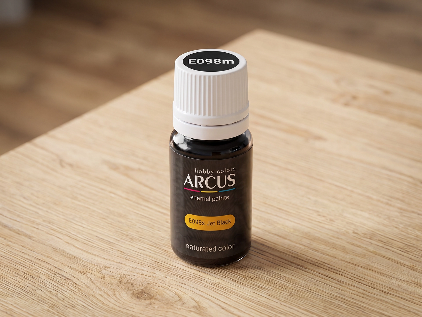 Arcus 098 Jet Black bottle