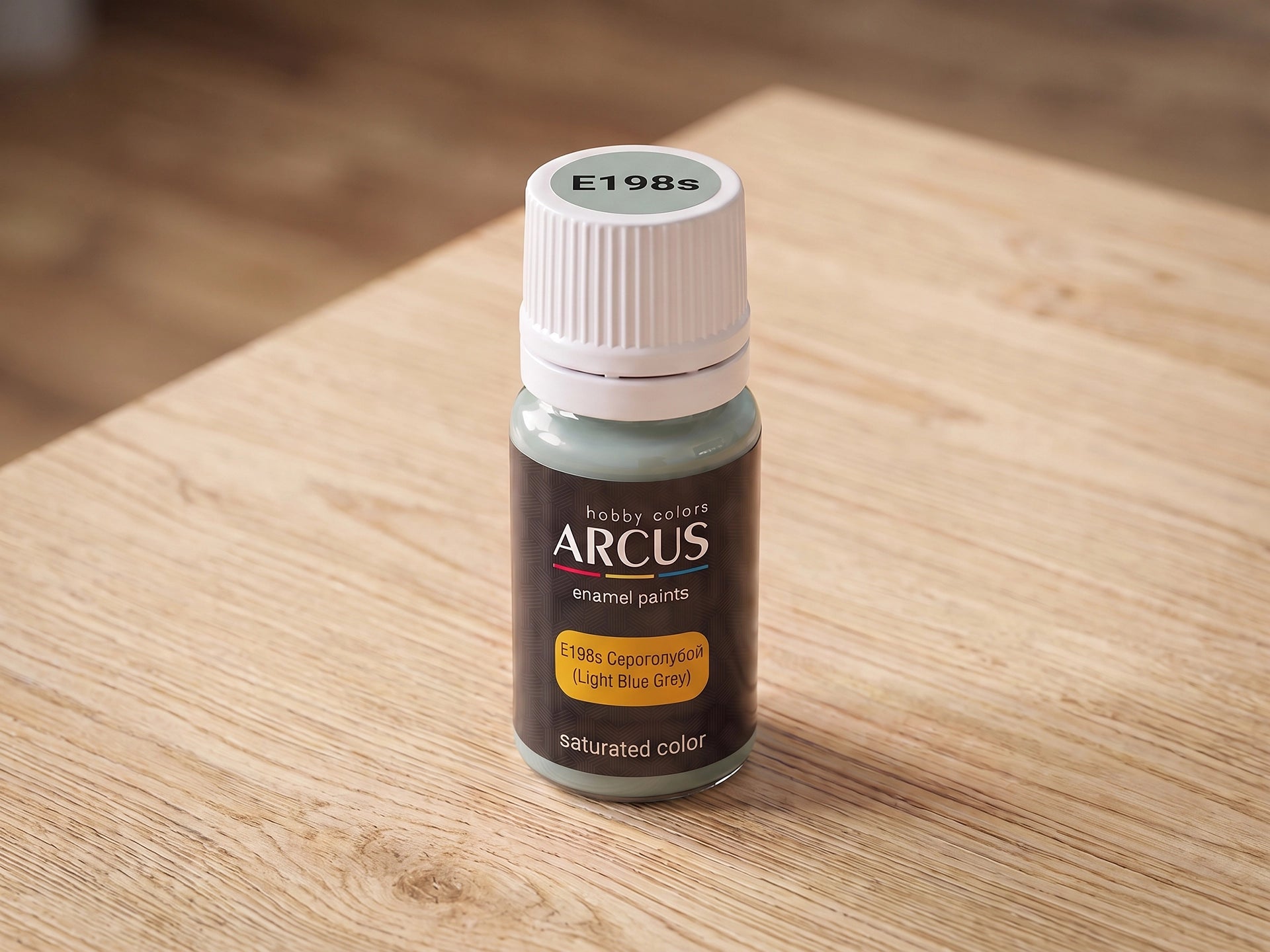 Arcus 198 Light Blue Grey bottle