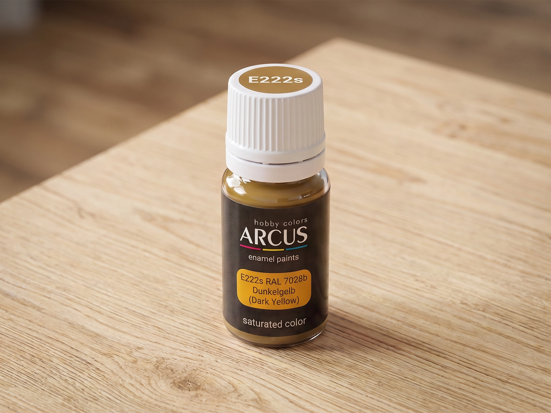 Arcus 222 Dark Yellow bottle
