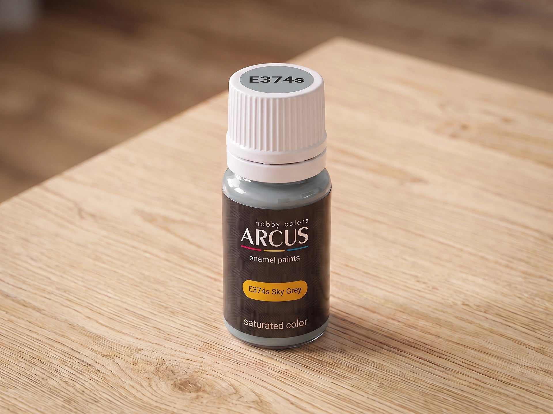 Arcus 374 Sky Grey bottle