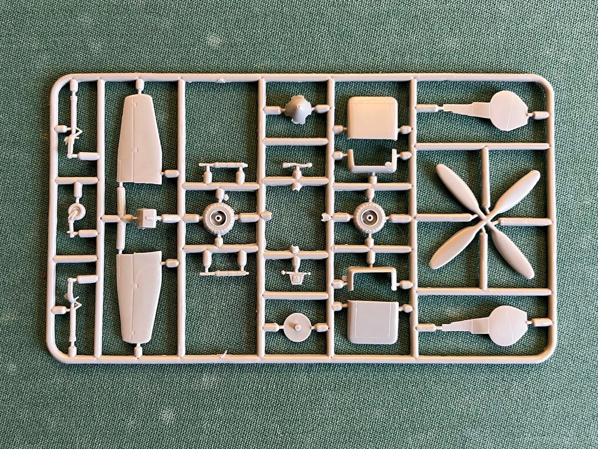 Art Model AM 7202 sprue 1