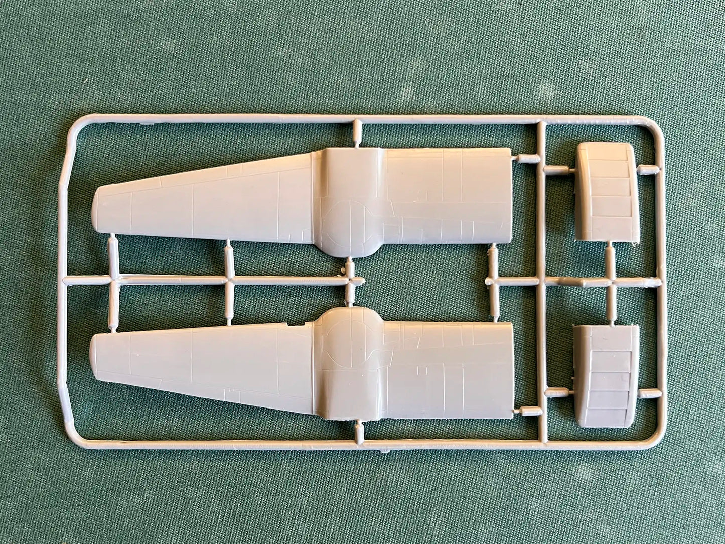 Art Model AM 7202 sprue 3