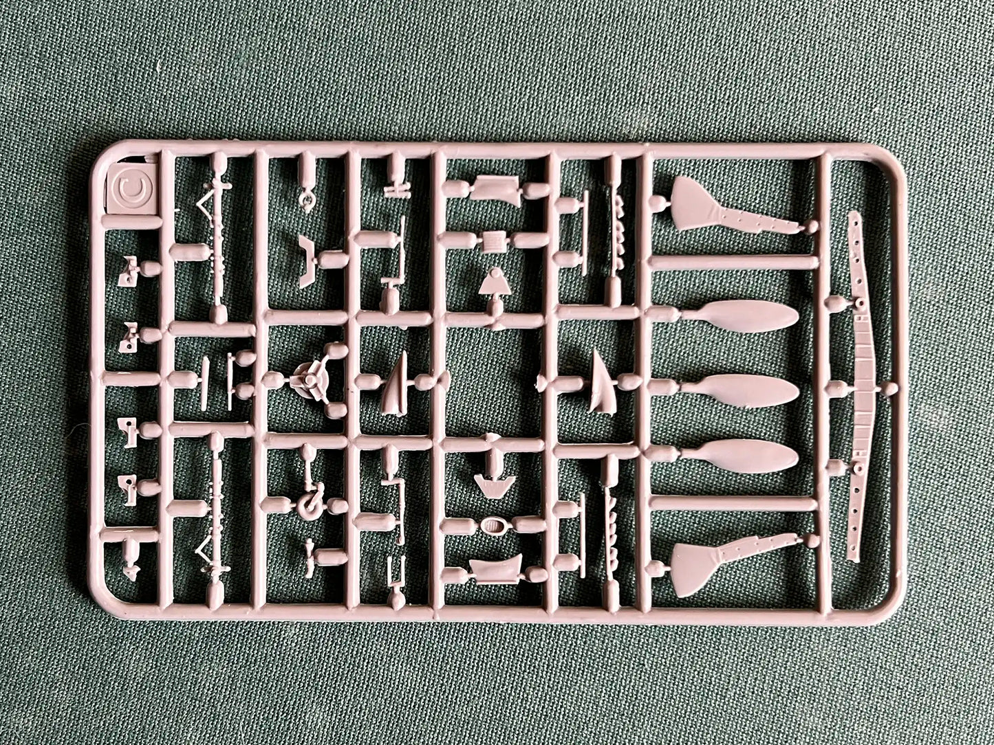 Art Model AM 7204 sprue 3