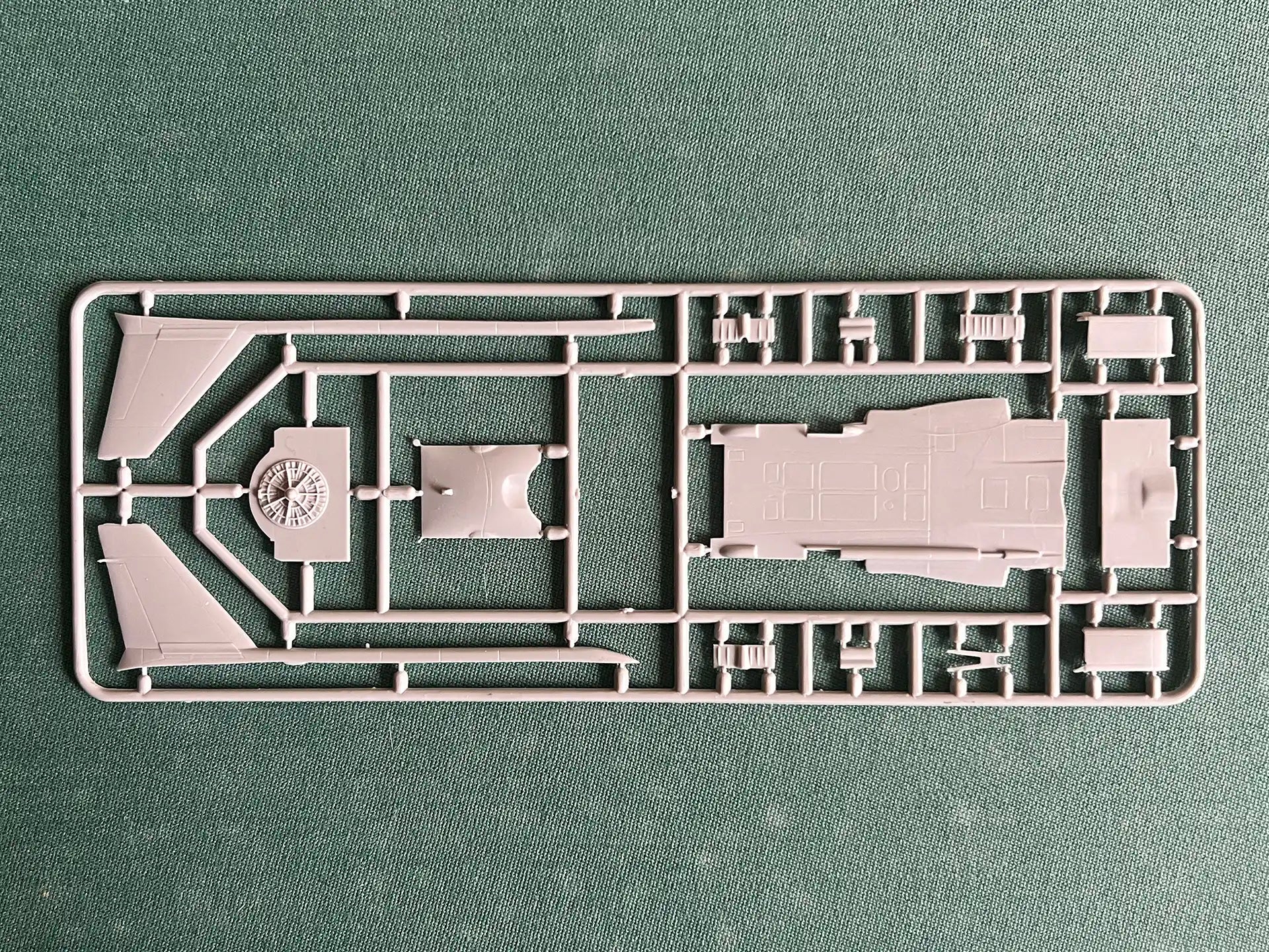 Art Model AM 7205 sprue 3