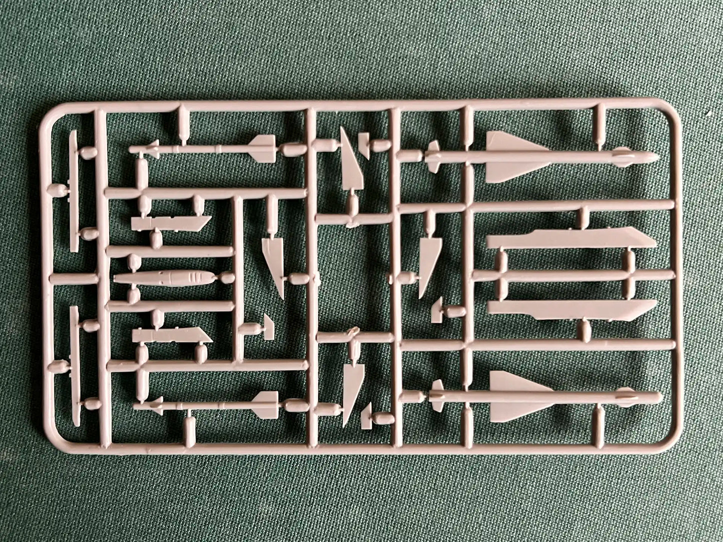Art Model AM 7208 sprue 1