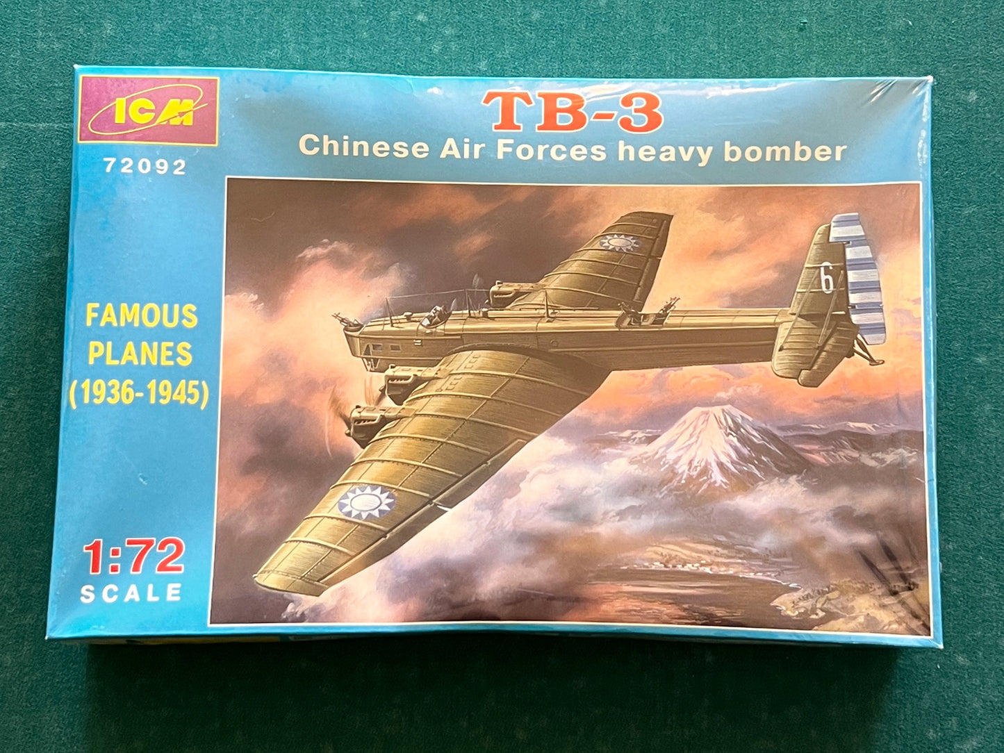 ICM 72092 box