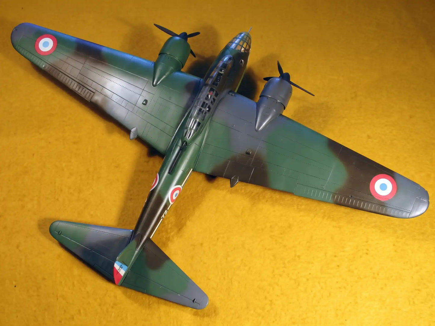 Mach 2 GP.015 Amiot 354 No.39. Overhead view