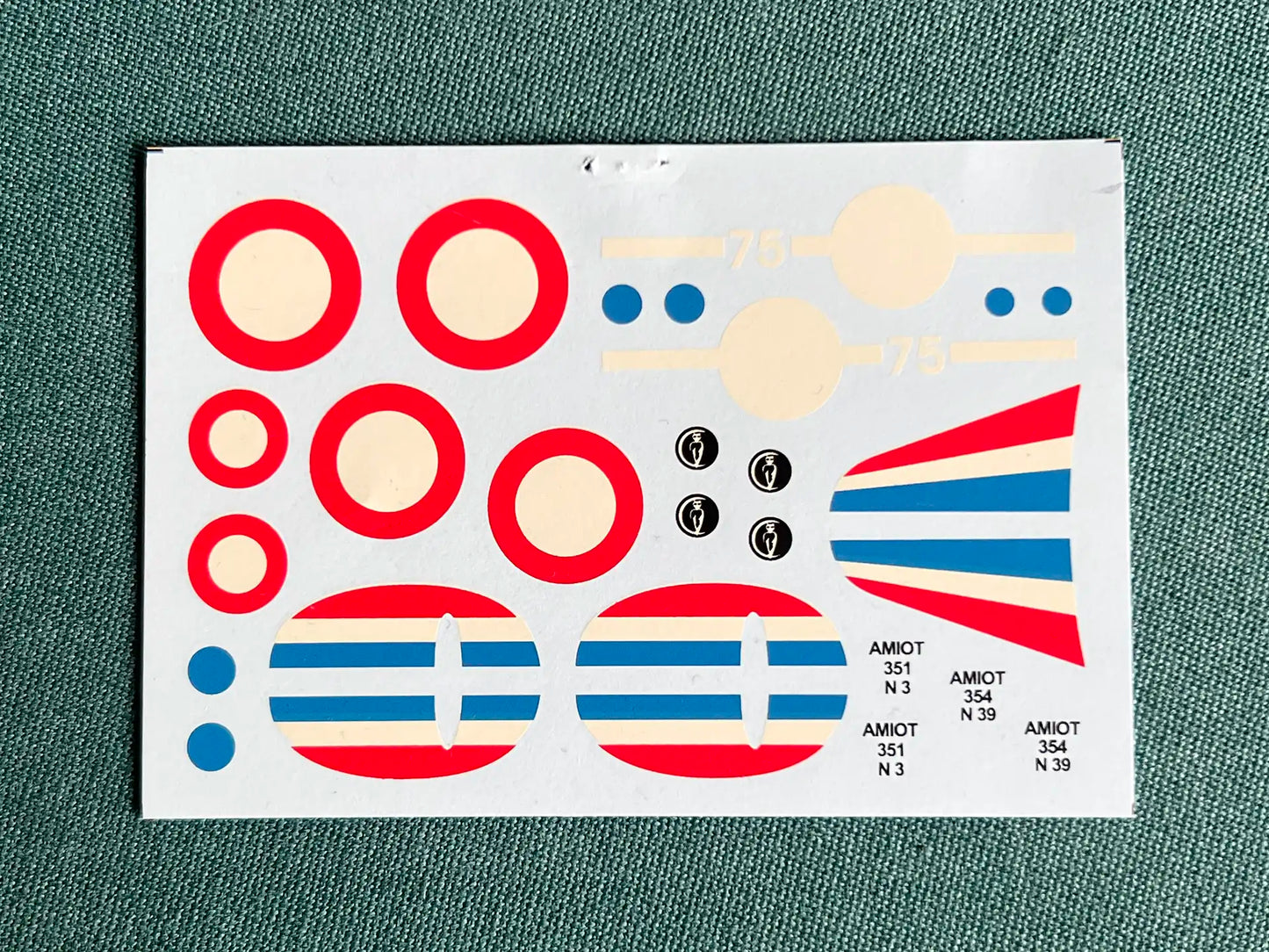 Art Model AM 7205 decal
