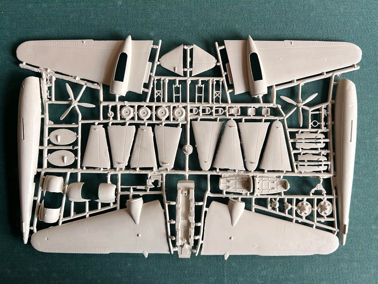 Mach 2 GP.015 plastic sprue